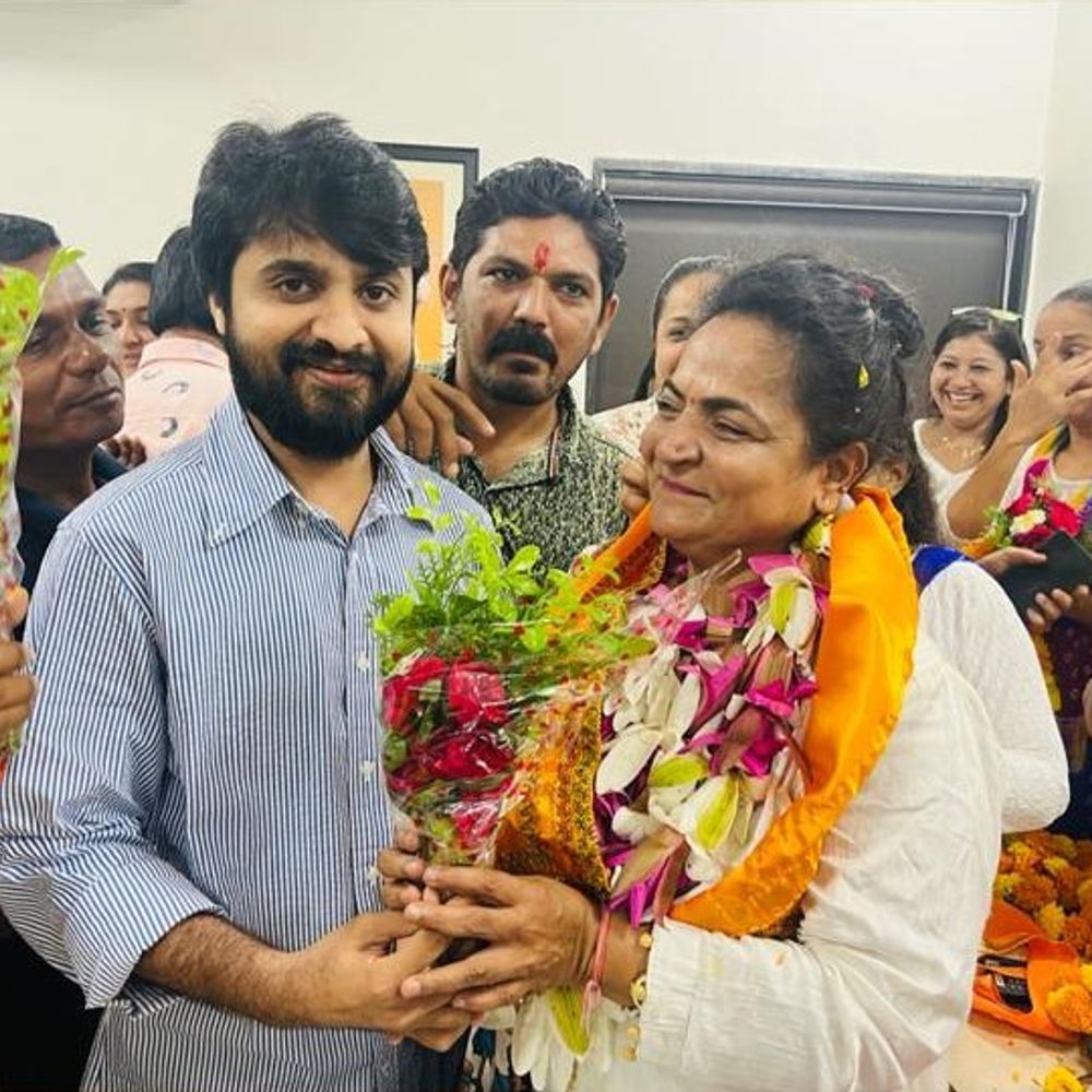 પોરબંદરમાં અરભમભાઈ કારાવદરાએ ભાજપ છોડ્યું:14 વર્ષનો સાથ છોડી આખી પેનલ સાથે ‘આપ’માં જોડાયા