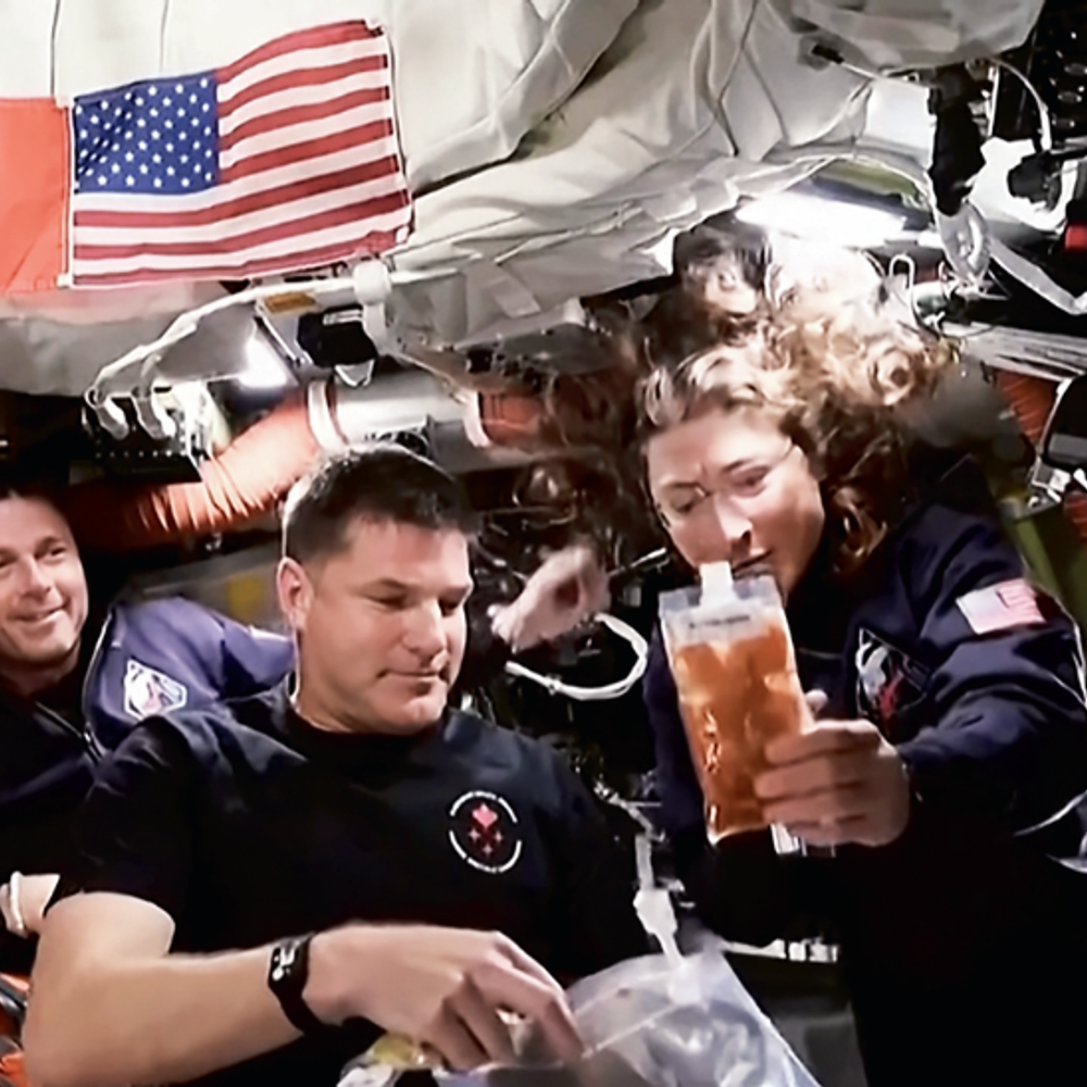 અવકાશયાત્રીઓ માટે ભોજન સ્પર્ધા: સાત કરોડનું ઈનામ જીતો, મંગળયાત્રા માટે નવી વાનગીઓ બનાવો.