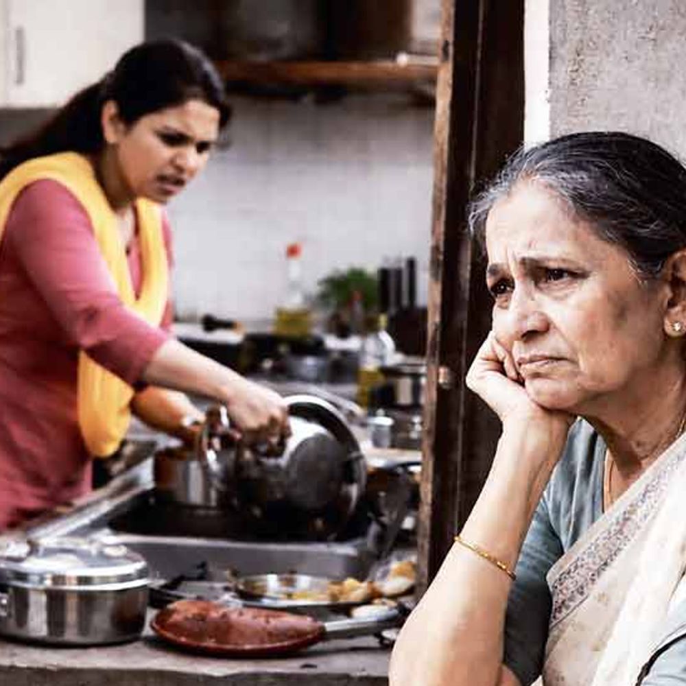 ખોબામાં દરિયો:અંતે તો....: રેખાબા સરવૈયા જયલીની વાર્તા, ગુસ્સો, સંબંધો અને જીવનની કઠોરતાનું આલેખન.