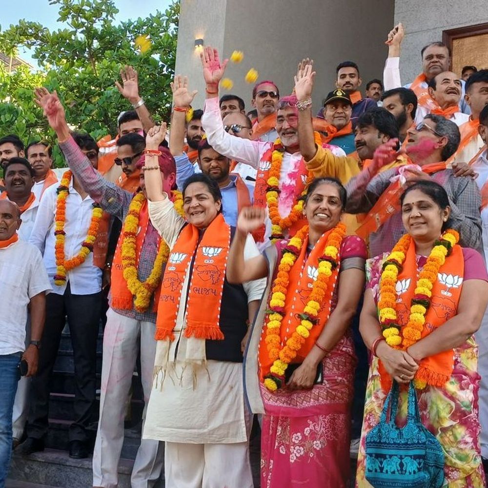 ભાજપના 7 ઉમેદવારો ચૂંટણી પહેલા જ બિનહરીફ:પોરબંદર મહાનગરપાલિકા વોર્ડ 12ની 4, તાલુકા પંચાયતની 3 બેઠકો પર જીત