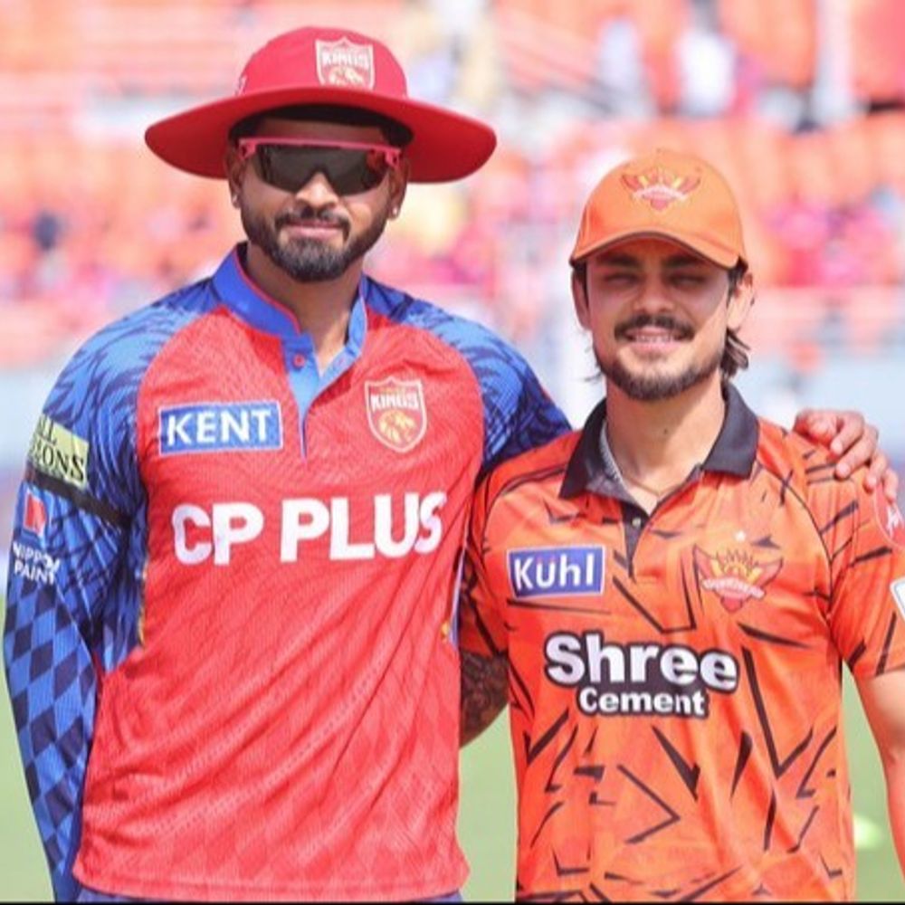 IPLમાં પહેલી મેચ PBKS vs SRH:હૈદરાબાદની વિસ્ફોટક શરૂઆત, અભિષેકે 5 ચોગ્ગા અને 3 છગ્ગા ફટકાર્યા; 4 ઓવરમાં સ્કોર 60-0
