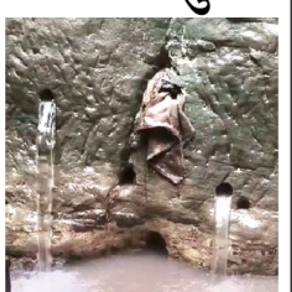 કાનમેર ગામે કૂવામાંથી પાણી મળતા ગ્રામજનોમાં ખુશી: પાણીની સમસ્યાનો ઉકેલ લાવવાનો પ્રયાસ સફળ રહ્યો.