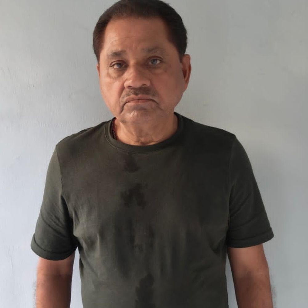 પોપ્યુલર બિલ્ડર્સના ભાગેડૂ ભૂમાફિયા દશરથ પટેલની નાથદ્વારાથી ધરપકડ:અમદાવાદના સોલામાં ભૂતિયા વારસાઈ કરીને કરોડોની ખેડૂતની જમીન હડપી લીધી હતી