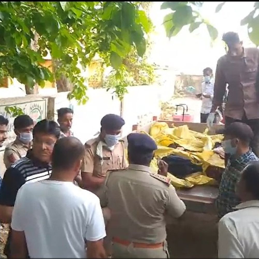 લખતર-વિરમગામ હાઈવે પર અકસ્માતમાં 7નાં મોત; બેફામ ટ્રકે પદયાત્રીઓને કચડ્યાં, ભરવાડ સમાજમાં માતમ.