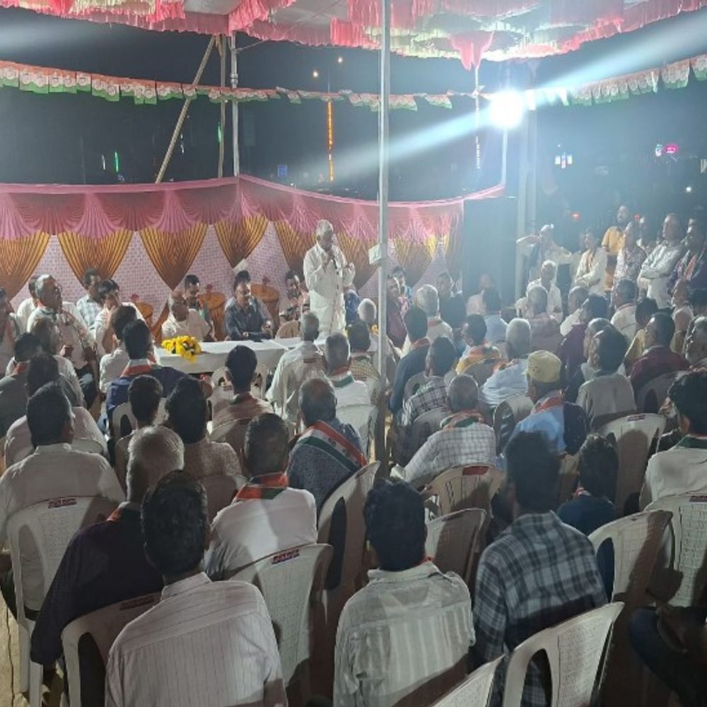 કોંગ્રેસનો પ્રચાર કાર્યાલયનો પ્રારંભ:ભાજપ ધર્મના નામે રાજકારણ કરે છે, પક્ષપલટુ નેતાઓને સાંભળવા એ જનતાની કમનસીબી - પૂર્વ કોંગ્રેસ પ્રમુખ મેહુર લવતુકા