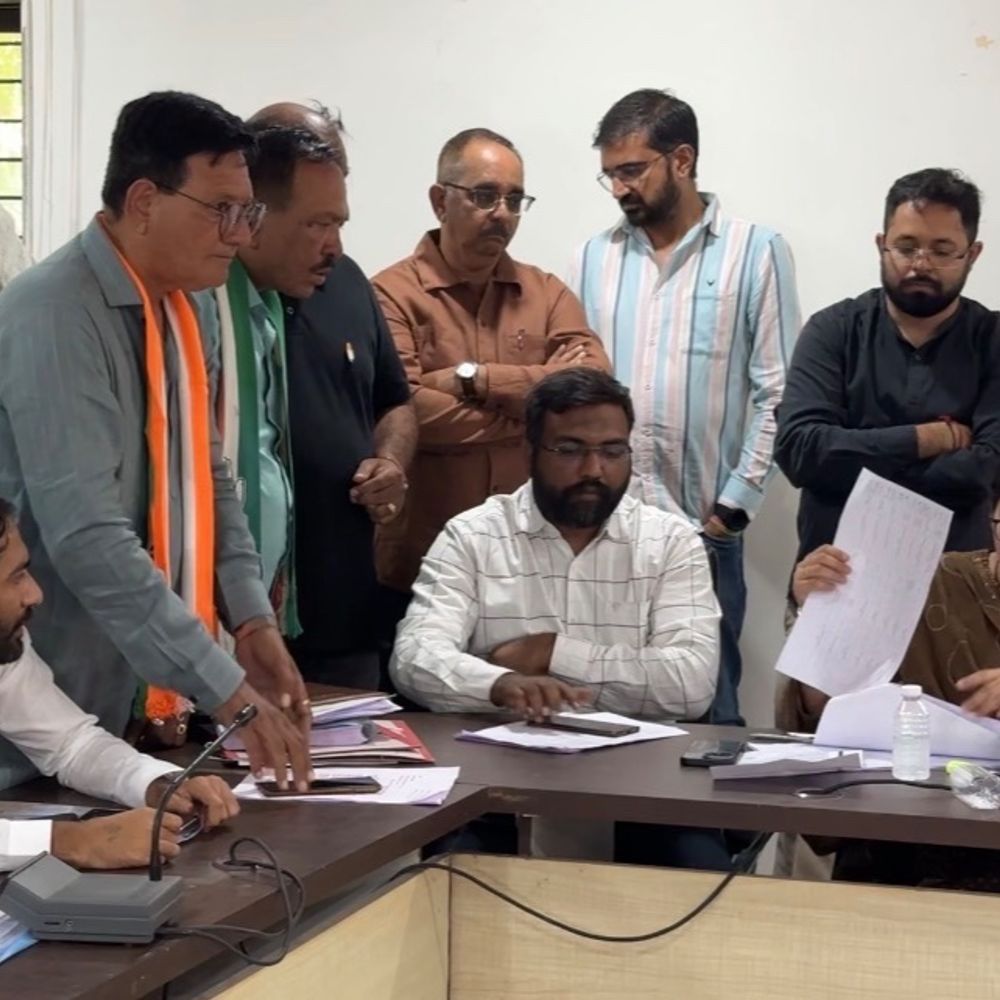 આજે ફોર્મ ચકાસણીનો અંતિમ દિવસ:વોર્ડ નં.11 અને 14ના ભાજપના ઉમેદવાર કેતન પટેલ અને રક્ષિત કલોલાના ફોર્મ સામે કોંગ્રેસે ઉઠાવ્યો વાંધો, ચૂંટણી અધિકારીએ બન્નેના ફોર્મ યોગ્ય ઠેરવ્યા