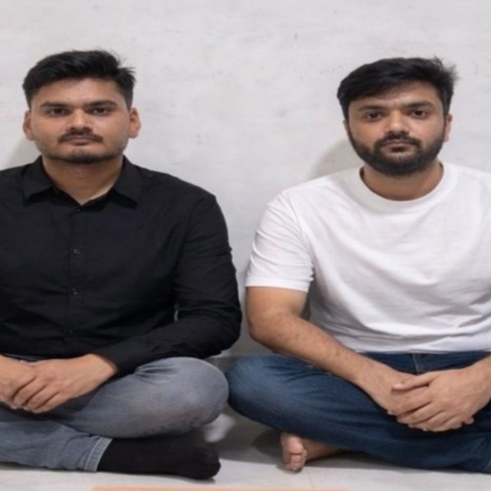 રાજકોટ મનપાના વોર્ડ-7ના AAP ઉમેદવારના પુત્રની ક્રિકેટ સટ્ટામાં સંડોવણી:આરકે પ્રાઈમ બિલ્ડીંગમાં IPL મેચમાં સટ્ટો રમાડતા બેની ધરપકડ, વત્સલ શીંગાળાએ માસ્ટર આઈડી આપ્યું હતું