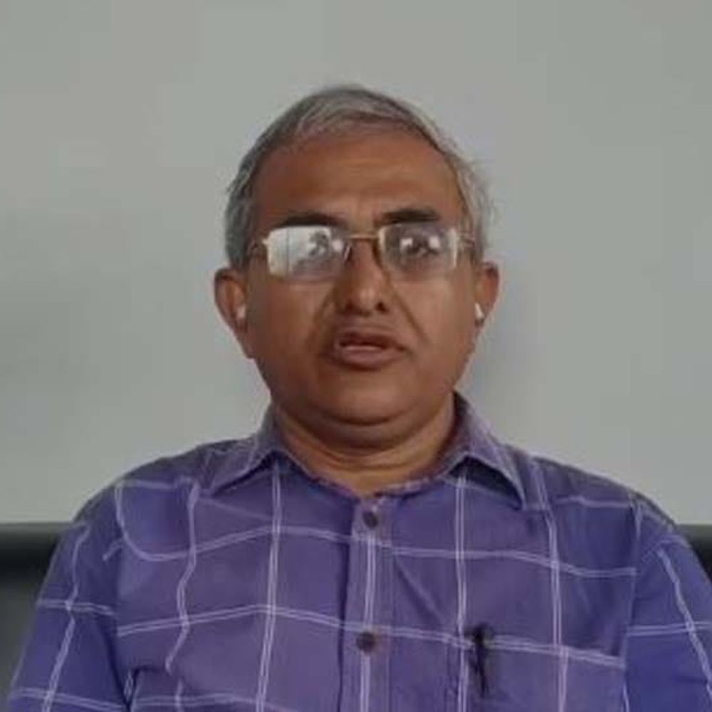 કતારગામના લડાયક પૂર્વ કોર્પોરેટર કિશોર રૂપારેલિયાનું AAPમાંથી રાજીનામું:ચૂંટણી પહેલાં જ ગઢમાં ગાબડું, સુરત 'આપ'માં એક સાંધે ત્યાં તેર તૂટે જેવી સ્થિતિ