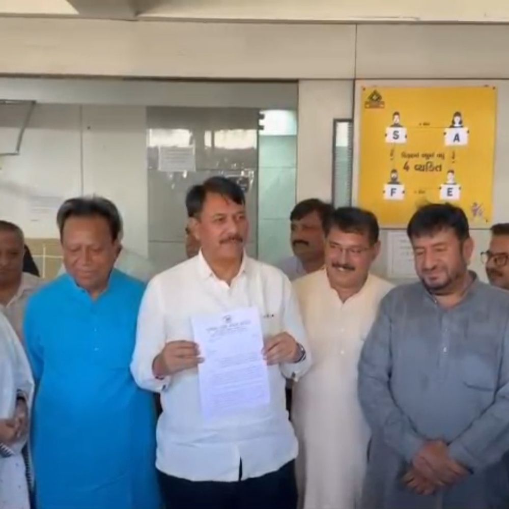 ચૂંટણી પ્રક્રિયામાં પોલીસના હસ્તક્ષેપનો આક્ષેપ:કોંગ્રેસની રાજ્ય ચૂંટણી પંચને લેખિત ફરિયાદ, ઉમેદવારોને ધમકી અને ફોર્મ પરત ખેંચાવવા દબાણ કરાયું