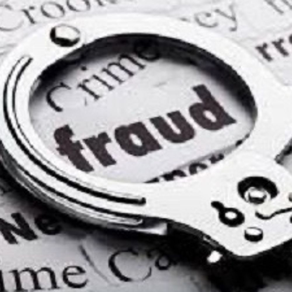 કેનેડાના વર્ક પરમિટ વિઝા કરાવી આપવાનું કહીને 17 લાખ પડાવ્યા:કારેલીબાગની વિદેશ મોકલતી અક્ષર ફોરેન એજ્યુકેશન નામની એજન્સીના સંચાલક સામે ગુનો નોંધાયો