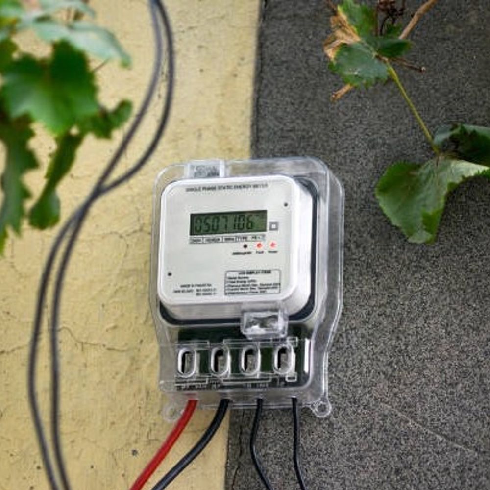 હવે ગ્રાહક નક્કી કરશે બિલ પ્રીપેડ ભરવું કે પોસ્ટપેડ:સ્માર્ટ મીટર ફરજિયાત બનશે, રિઅલ ટાઇમ વપરાશ જાણવા મળશે; પ્રીપેડમાં 3% વધારાનું ડિસ્કાઉન્ટ, યુનિટ દીઠ 60 પૈસાની રાહત