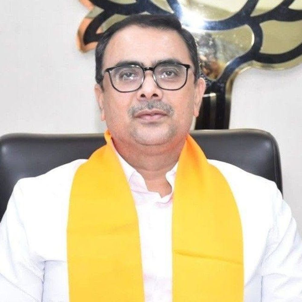 કોંગ્રેસ બાદ હવે 'આપ'ના 40 ઉમેદવારો અજ્ઞાત સ્થળે ખસેડાયા:વિપક્ષના આક્ષેપો સામે ભાજપે કહ્યું- અમે વિકાસની રાજનીતિ કરીએ છીએ, બીજાની લીટી ભૂંસવામાં અમને રસ નથી