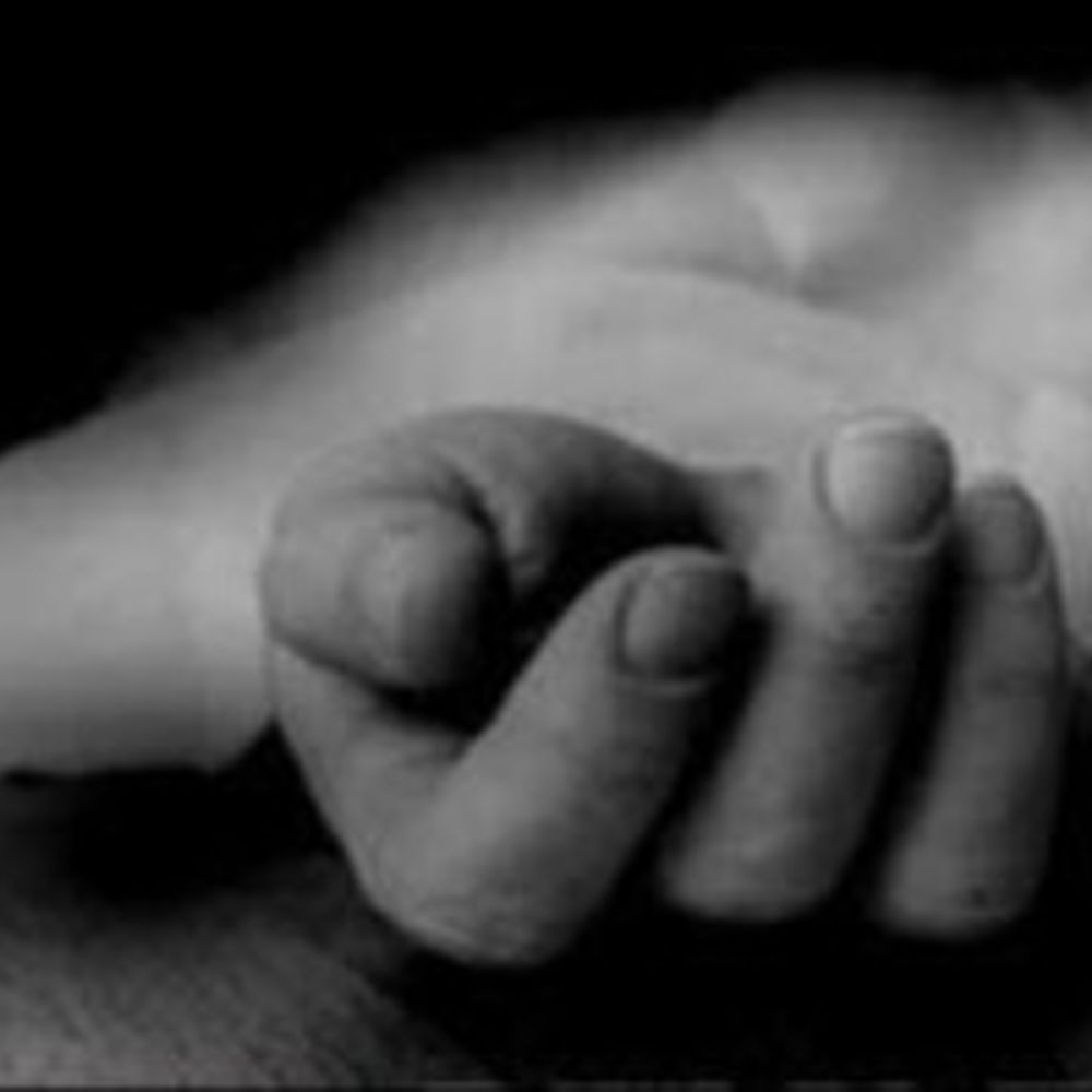 'સુહાનીના કારણે આત્મહત્યા કરું છું':પત્નીના ત્રાસથી કંટાળી યુવાને ટ્રેન નીચે પડતું મૂક્યું, સુસાઈડ નોટમાં થયો મોટો ખુલાસો