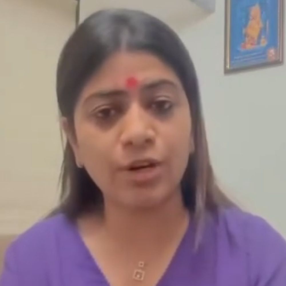 AAPને જગ્યા આપી તો દુકાનો તોડી પાડીશું: સુરતમાં પાયલ સાકરિયાનો ભાજપ પર આક્ષેપ, જનતા જવાબ આપશે.