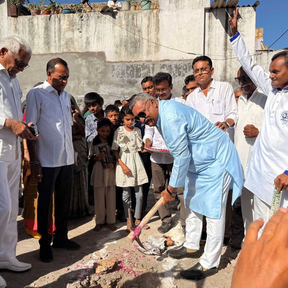 બાદલપરામાં આંબેડકર ભવનનું ખાતમુહૂર્ત: શિક્ષણ, સમાનતા અને એકતાનું પ્રતીક, ધાનાબાપા પરિવારનું LAND donation.