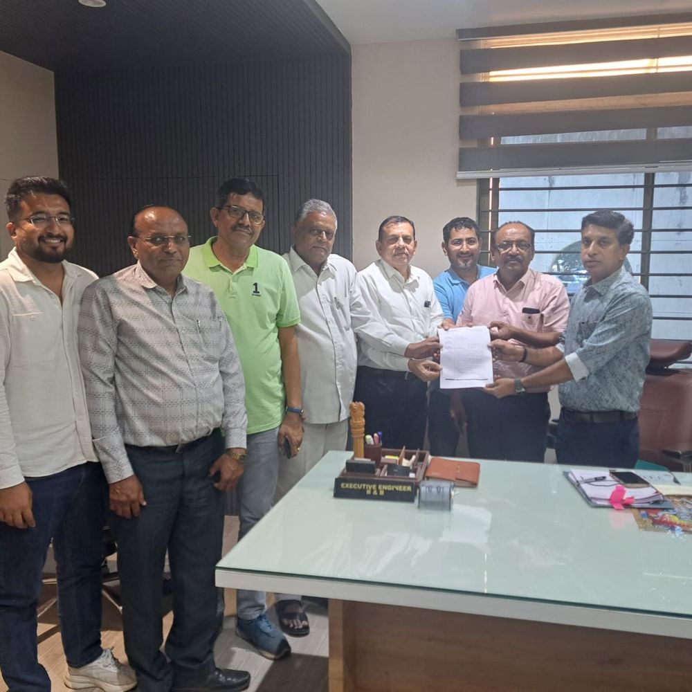 યુદ્ધના કારણે બાંધકામ ક્ષેત્ર પર અસર:સાબરકાંઠા કોન્ટ્રાક્ટરોની સરકાર પાસે ભાવ વધારાની માંગણી