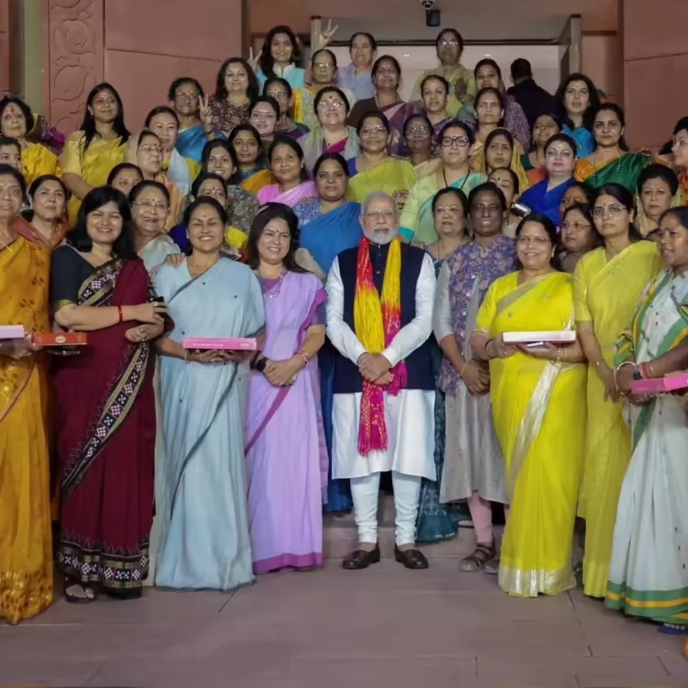 મહિલા અનામત સુધારા બિલ સંસદમાં: લોકસભાની બેઠકો વધશે, 2029માં લાગુ કરાશે.