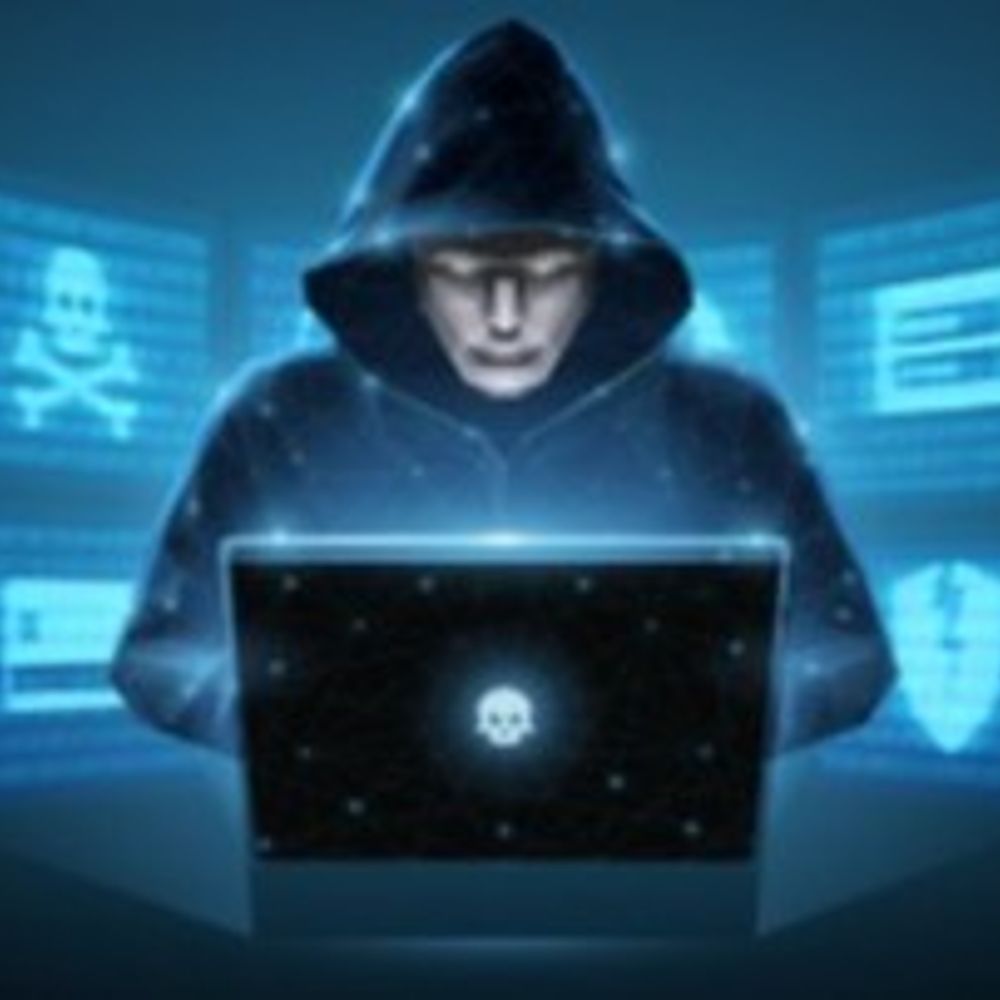 વૃદ્ધાને ડરાવી 5.31 લાખ પડાવ્યા:વીડિયો કોલમાં દિલ્હી ક્રાઈમ બ્રાંચની ઓળખ આપી મની લોન્ડરિંગ કેસ માટે કોર્ટની ફી માંગી, દીકરાને જાણ થતા સાયબર ક્રાઈમમાં ફરિયાદ નોંધાવી