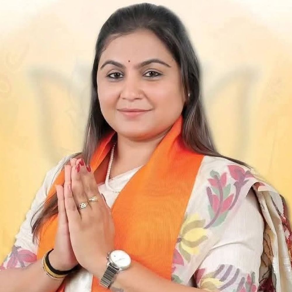 વોર્ડ-8ના ભાજપ ઉમેદવારને ત્રણ સંતાનો હોવા છતાં એફિડેવિટમાં એકપણ નહીં?:વંદનાબેન ઘોઘારી વિરુદ્ધ કોંગ્રેસની ચૂંટણી પંચમાં ફરિયાદ, સંતાનોની વિગતો છૂપાવ્યાનો આરોપ