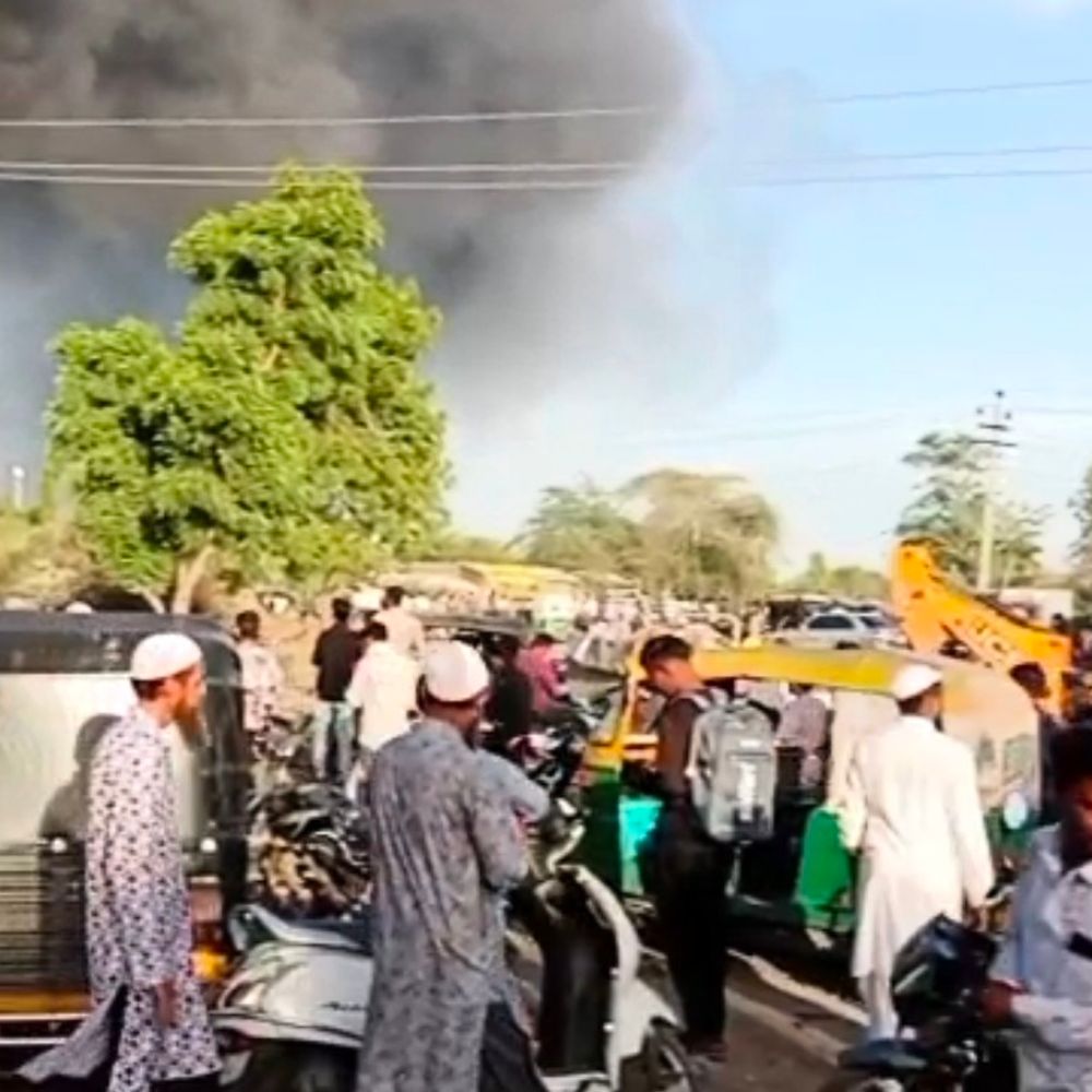 બોટાદમાં સબીહા હોસ્પિટલ પાસે ભંગારના ડેલામાં આગ:અગમ્ય કારણોસર લાગી, કોઈ જાનહાનિ નહીં