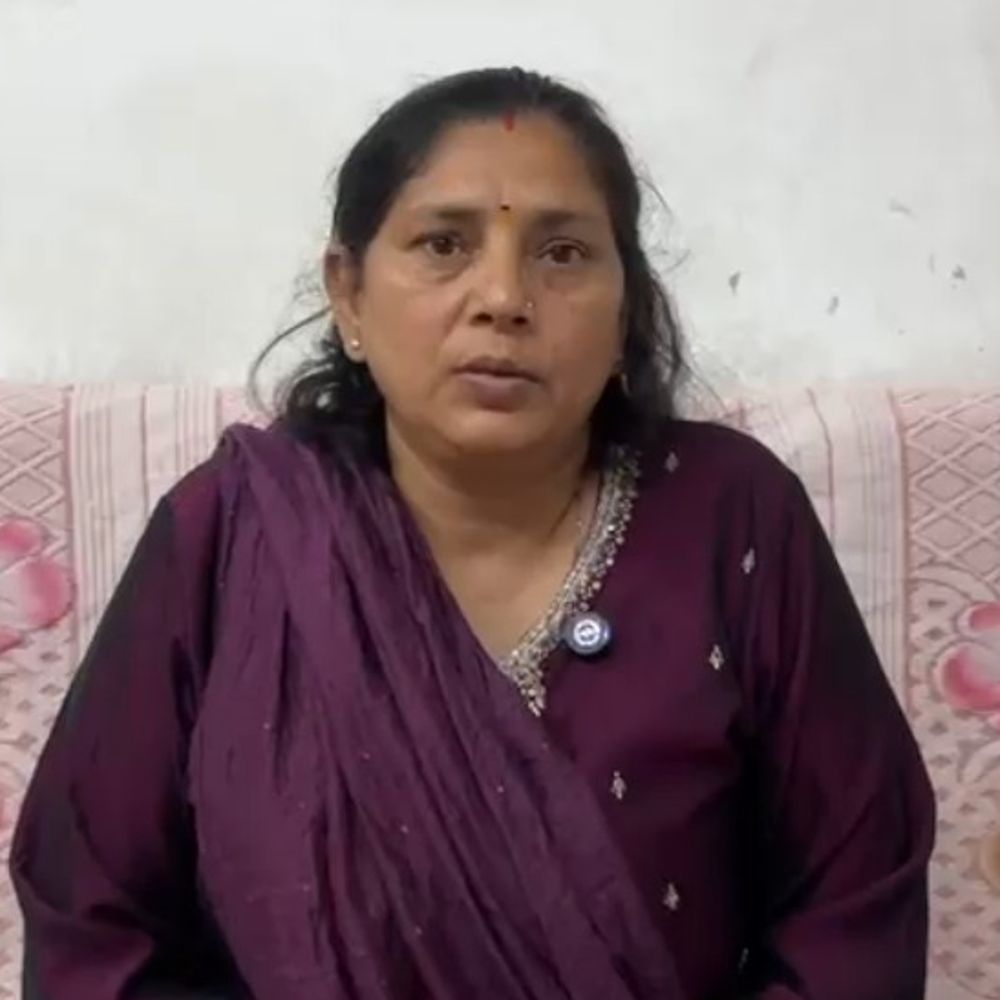 'મેં શહેર કોંગ્રેસ પ્રમુખને વાળ પકડીને લાફો માર્યો':AMCની ચૂંટણી લડવા સોનલ પટેલે એક લાખ લીધા પણ ટિકિટ ન આપી, રખિયાલ વોર્ડના મહિલા પ્રમુખનો આક્ષેપ