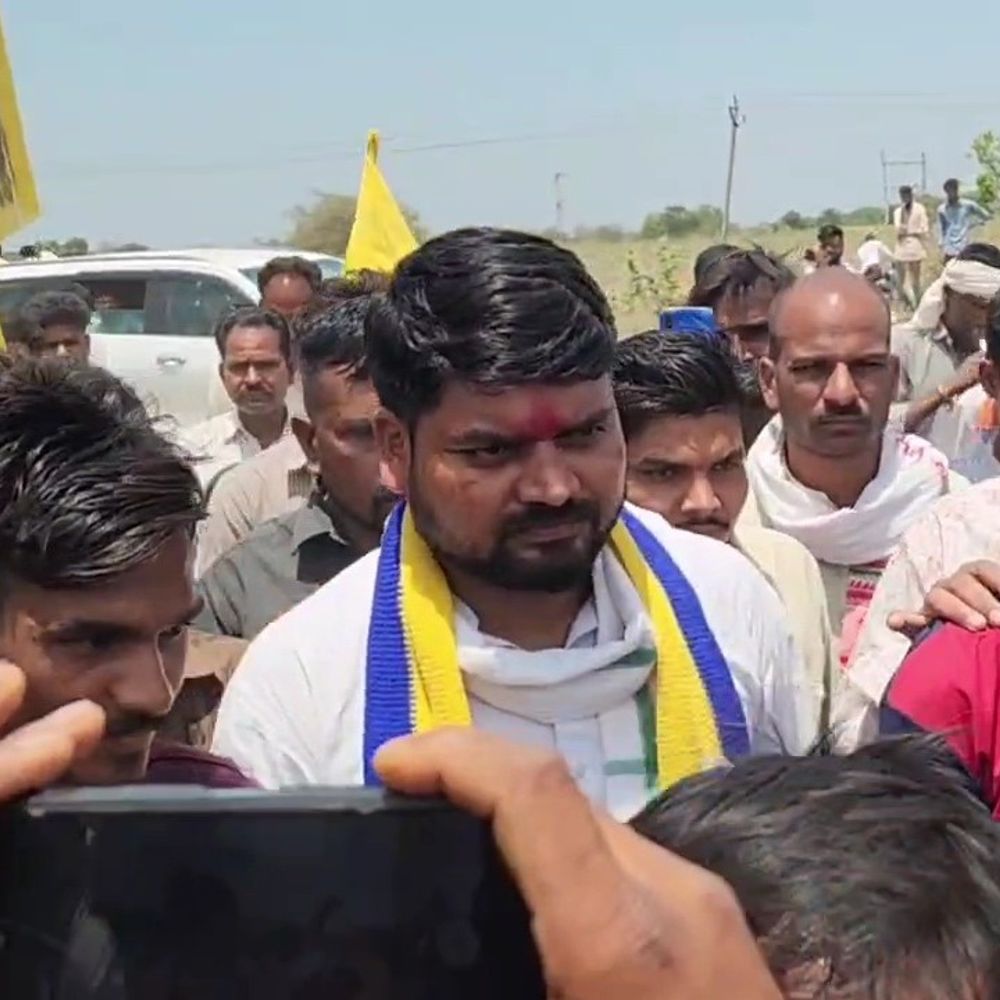 ચૈતર વસાવાના હાઇડ્રો પ્રોજેક્ટ મુદ્દે આકરા પ્રહાર:નસવાડીના રાયપુરની સભા બાદ કહ્યું- ધારીયા, પાળિયા શણગાર માટે નથી; જરૂર પડ્યે ગાંધીનગર જઈશું