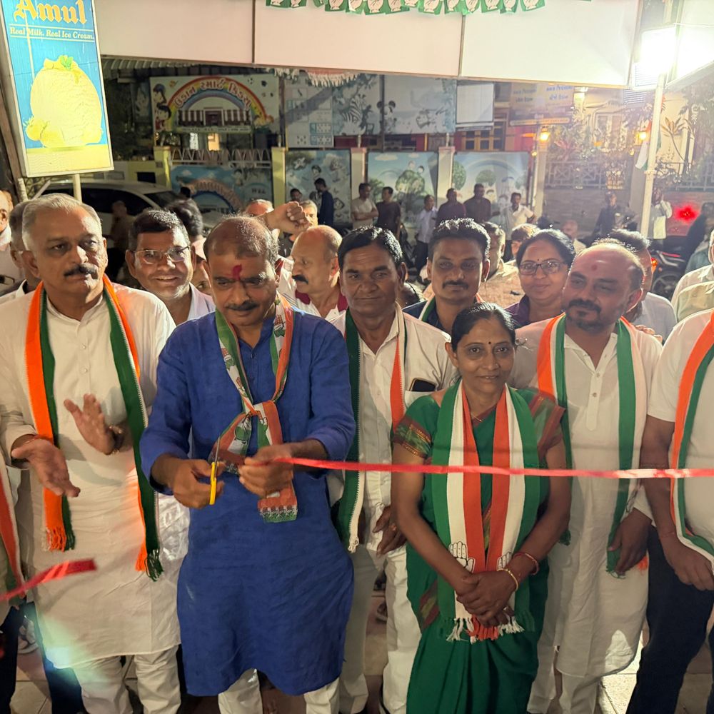 ધારાસભ્ય કિરીટ પટેલે કોંગ્રેસના ચૂંટણી કાર્યાલયોનું ઉદ્ઘાટન કર્યું:પાલિકાના 47 લાખના સફાઈ ટેન્ડરમાં ભ્રષ્ટાચારના આક્ષેપો કરી નિશાન સાધ્યું