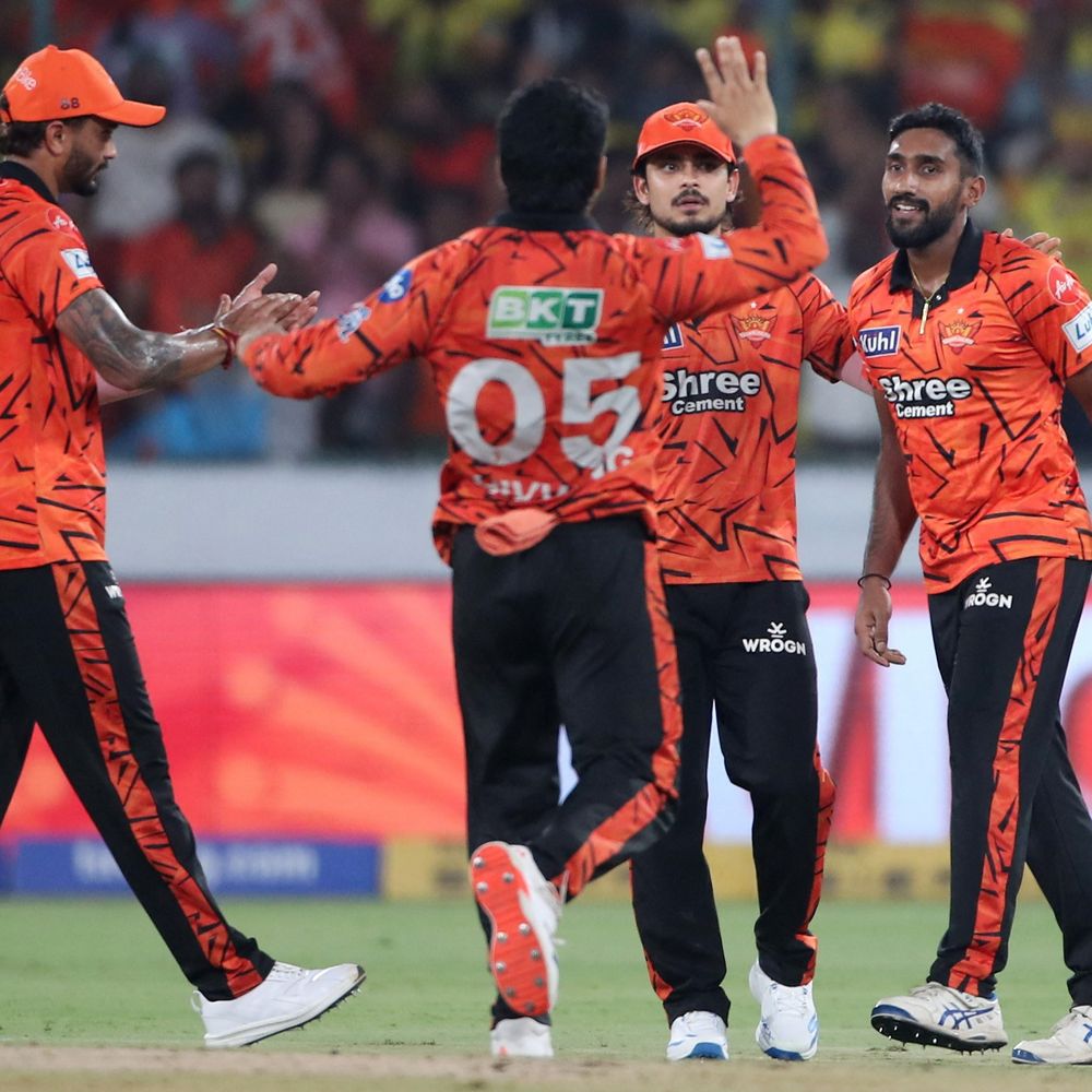 ચેન્નઈ IPL-2026માં ચોથી મેચ હાર્યું:હૈદરાબાદે 10 રને હરાવ્યું, અભિષેક-ક્લાસેનની ફિફ્ટી; ઈશાન મલિંગાએ 3 વિકેટ લીધી