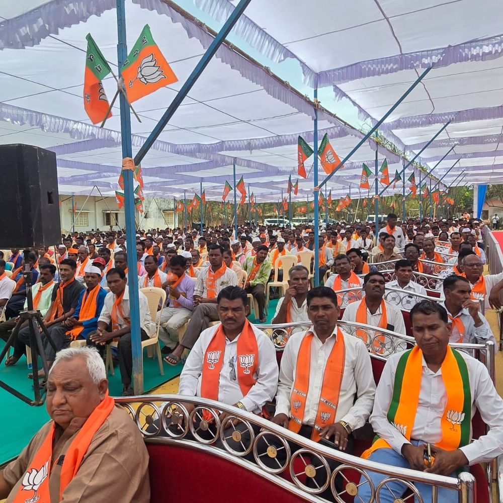 ડેપ્યુટી CM ડાંગની મુલાકાતે:સ્થાનિક સ્વરાજ્ય ચૂંટણી પૂર્વે ભાજપનું શક્તિ પ્રદર્શન; હર્ષ સંઘવીએ 'વિકાસ સંકલ્પ સભા'માં વિશાળ જનમેદનીને સંબોધી