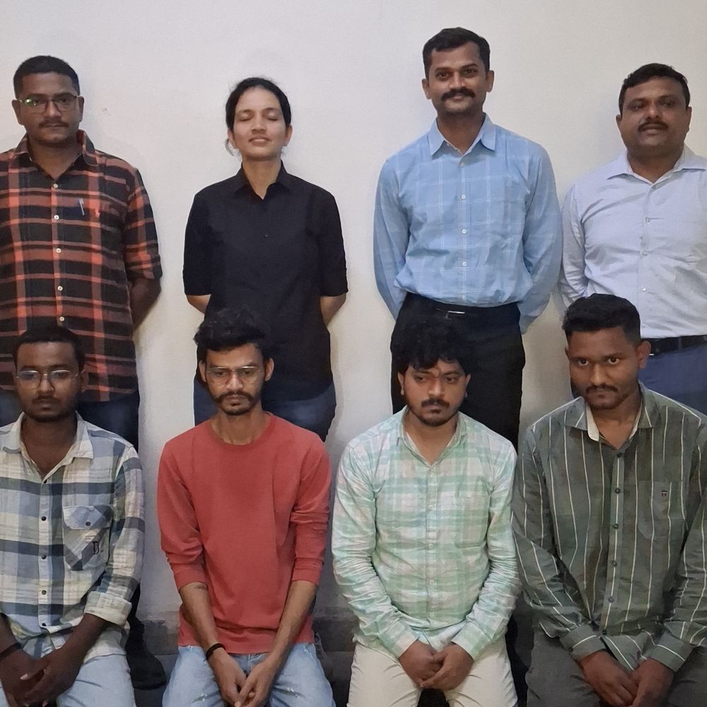 સિનિયર સિટિઝનને 'ડિજિટલ એરેસ્ટ' કરનાર 4 આરોપી જયુડીશીયલ કસ્ટડીમાં:3 વોન્ટેડ આરોપીઓને ઝડપી પાડવા ચક્રો ગતિમાન, રૂ. 1.11 કરોડની છેતરપિંડી આચરી હતી