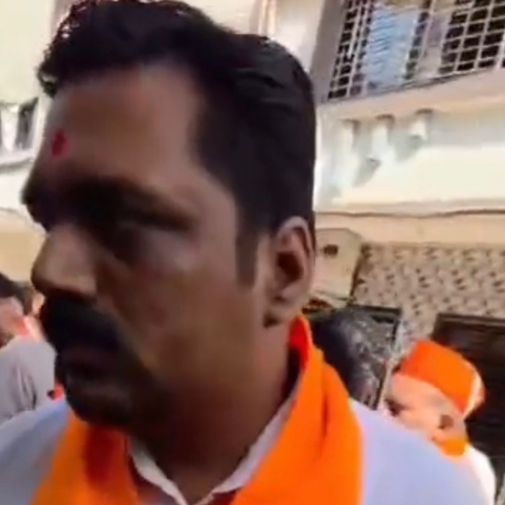 'અમે પાટીદારોએ દંડા ખાધા, ભાગો છો કેમ?' કથીરિયા સામે આક્રોશ:મહિલાઓએ ભાજપ નેતાઓને આડે હાથ લીધા, કહ્યું- સત્તા તમારી છે તો કામ કેમ નથી થતું?