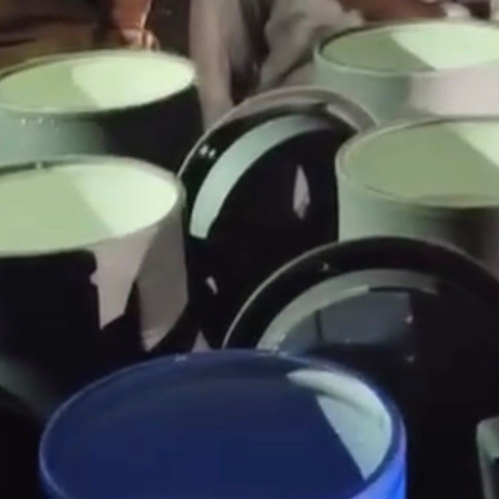 શક્તિવર્ધક ગણાતા દૂધમાં પણ ભેળસેળ..!:રાજકોટ ગ્રામ્ય SOGએ ધોરાજીના ઝાંઝમેરની ડેરીમાંથી 400 લીટર શંકાસ્પદ દૂધ જપ્ત કરી સેમ્પલ પરીક્ષણ અર્થે મોકલ્યું