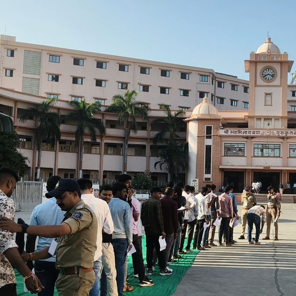 રાજકોટમાં PSIની એક્ઝામ: 21500 ઉમેદવારો અને સૌરાષ્ટ્રના વિદ્યાર્થીઓનું પોલીસ બનવાનું સપનું સાકાર થવાની આશા.