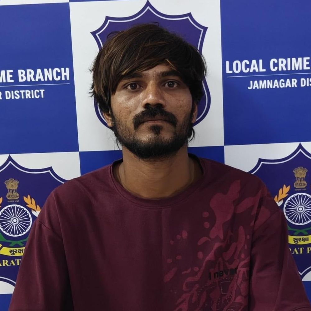 દારૂના બે ધંધાર્થી પર પાસા હેઠળ કાર્યવાહી:જામનગર અને જોડિયાના આરોપીઓને જેલમાં મોકલાયા