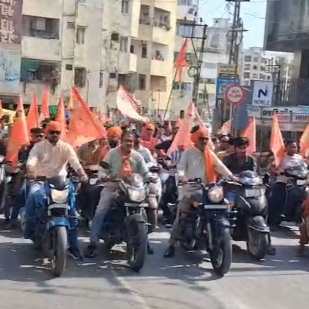 ​ભગવાન પરશુરામ જન્મોત્સવની ધામધૂમથી ઉજવણી:111 કુંડી મહાવિષ્ણુ યાગ અને ભવ્ય શોભાયાત્રામાં ઉમટ્યું ભક્તોનું ઘોડાપૂર