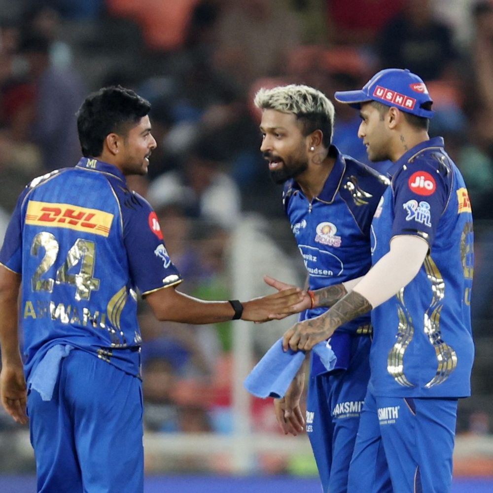 200ના રનચેઝમાં ગુજરાતની માઠી દશા બેઠી:મુંબઈ સામે ટીમે 99 રનમાં 9 વિકેટ ગુમાવી દીધી; અશ્વની કુમારે ચોથી વિકેટ ઝડપીને તરખાટ મચાવ્યો