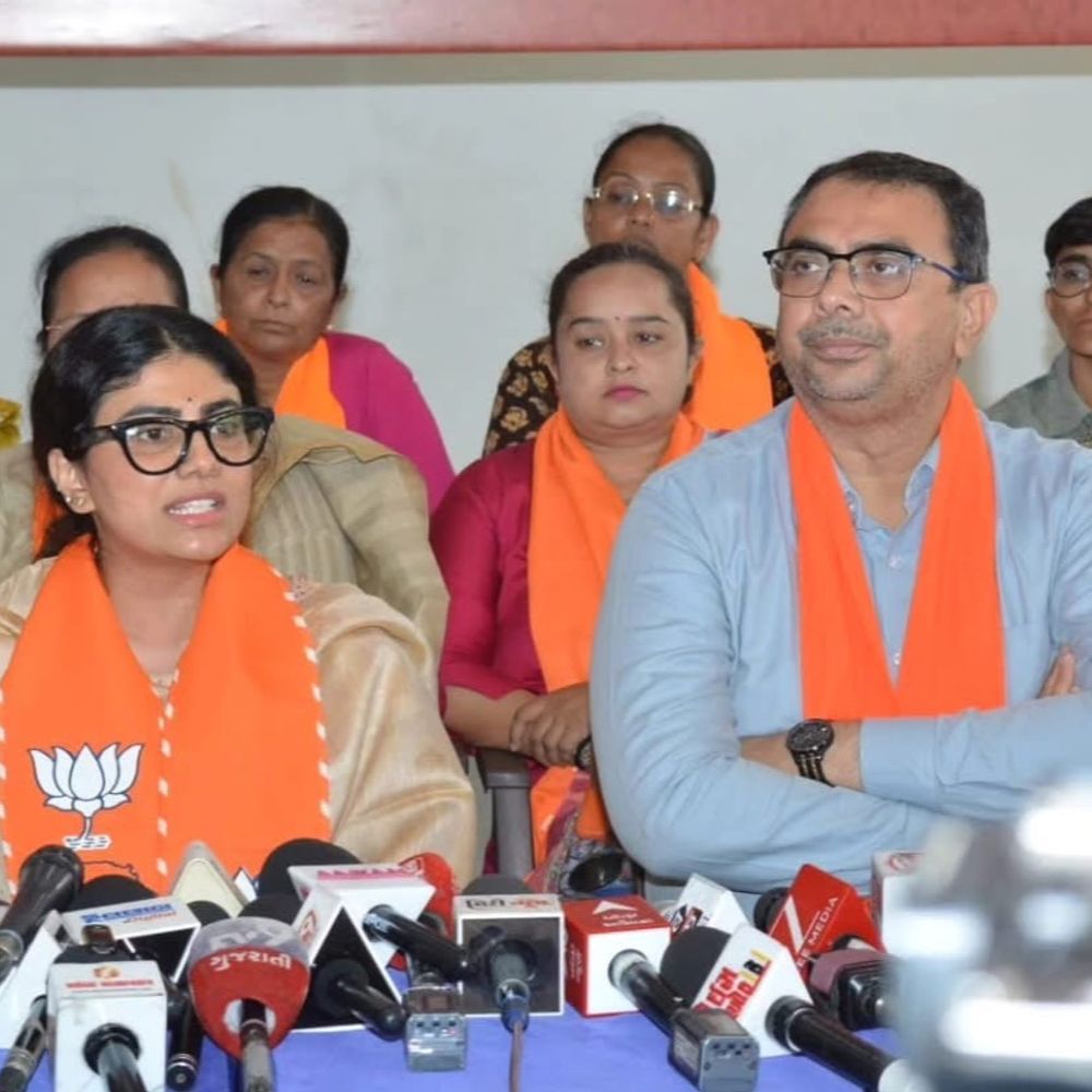 'કોંગ્રેસના વિરોધથી 17 એપ્રિલ મહિલાઓ માટે કાળો દિવસ બન્યો':રીવાબા બોલ્યા કોંગ્રેસને જડબાતોડ જવાબ મળશે, નણંદ નયનાબાએ કહ્યું એ તો 28 તારીખે ખબર પડશે