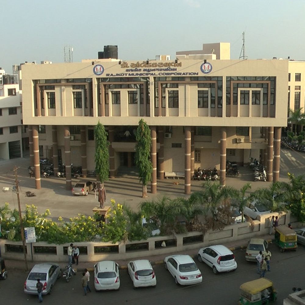 રાજકોટ મનપાનો 51 વર્ષનો રાજકીય દસ્તાવેજ:મહાપાલિકાની ચૂંટણીના 8 જંગમાં 7 વાર કેસરિયો લહેરાયો, કોંગ્રેસને માત્ર 1 વાર સત્તાની લોટરી લાગી