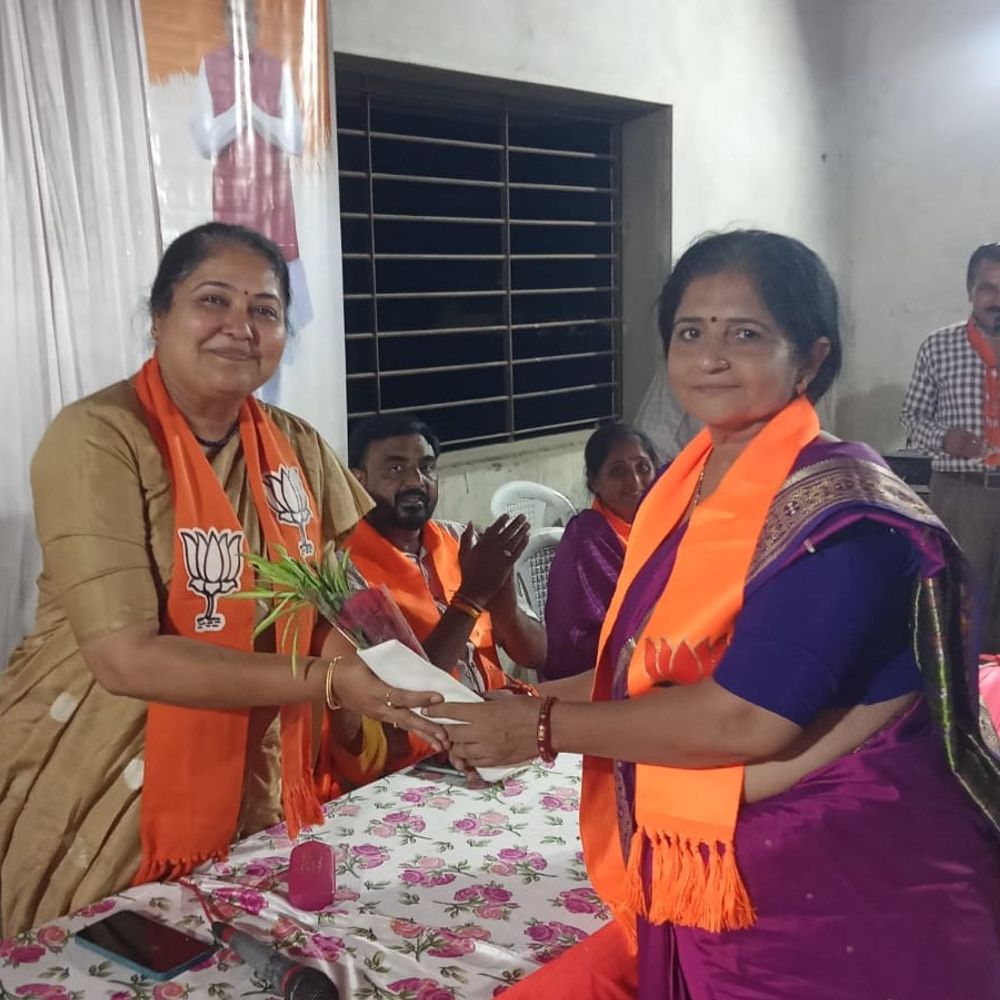 સુરેન્દ્રનગર વોર્ડ-4 ભાજપ કાર્યાલય ઉદ્ઘાટન:પૂર્વ પ્રમુખોની ઉપસ્થિતિમાં કાર્યકરોનો ઉત્સાહ વધ્યો, ચૂંટણી પ્રચાર શરૂ