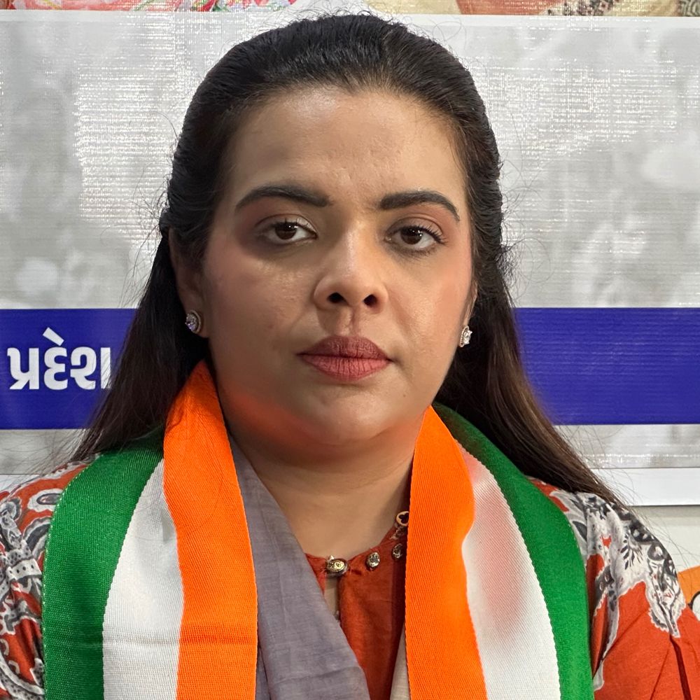 મહિલા આરક્ષણ બિલ મુદ્દે કોંગ્રેસની પત્રકાર પરિષદ:પ્રભારી સુભાસીની યાદવે કહ્યુ-પંચાયતી રાજમાં મહિલાઓને સ્થાન રાજીવ ગાંધીજીએ આપ્યું, ગેનીબેન જિલ્લા પંચાયતથી સાંસદ સુધી પહોંચ્યા