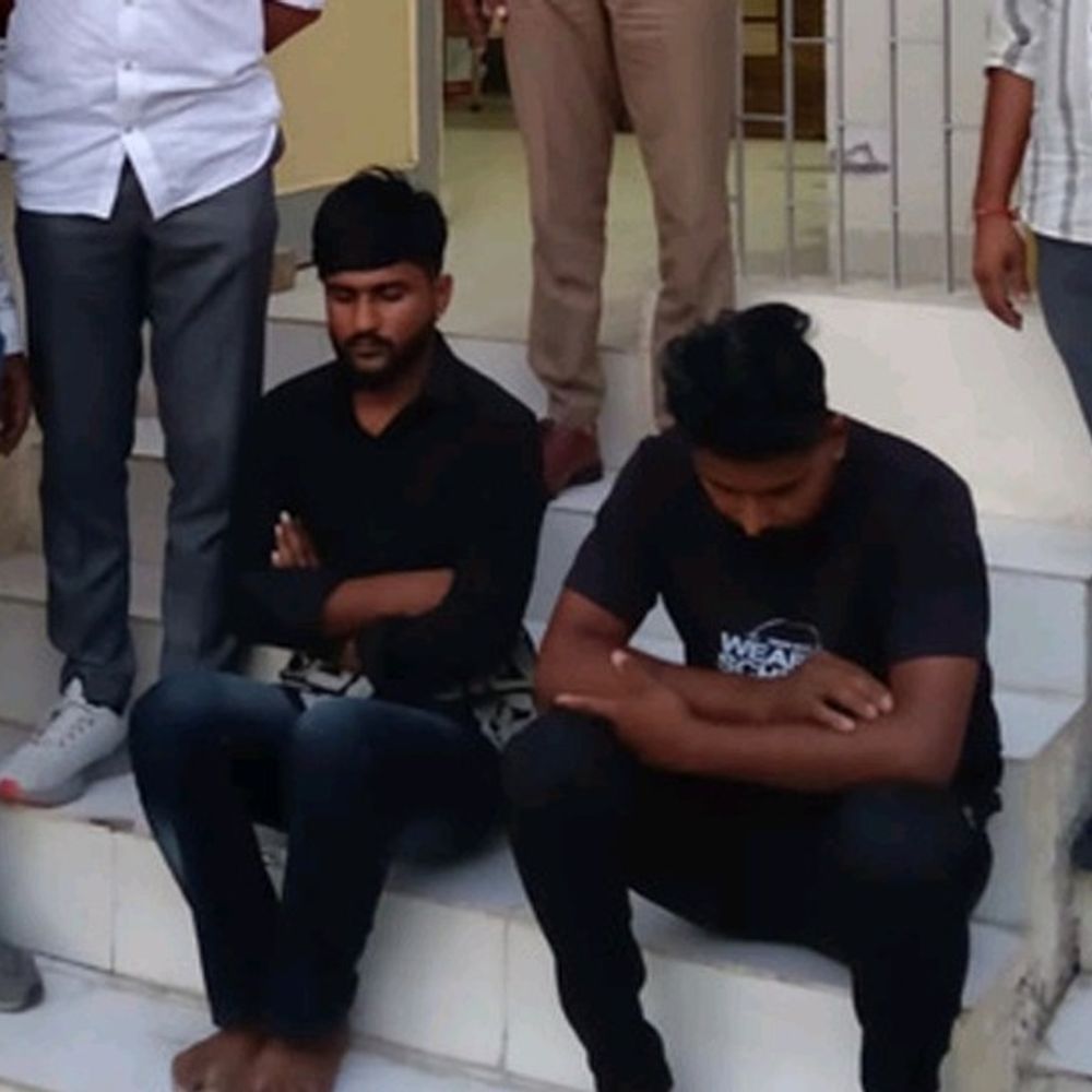 પાટણમાં હનીટ્રેપ ટોળકી ઝડપાઈ, જીવનસાથી એપથી ફસાવતા:પોલીસે ટેકનિકલ સોર્સ અને સીસીટીવીથી ગણતરીના કલાકોમાં ભેદ ઉકેલ્યો