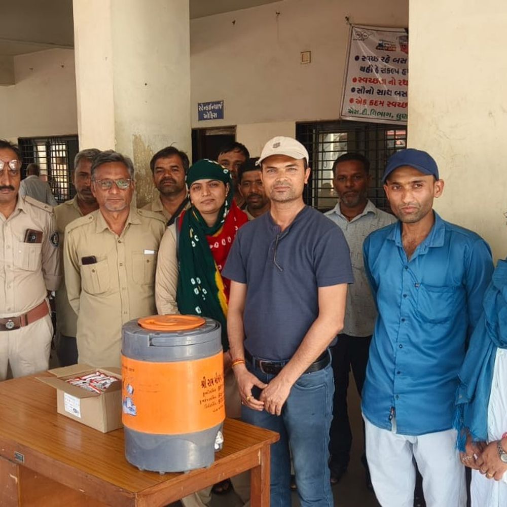 મહીસાગરમાં હીટવેવનો પ્રકોપ, બપોરે રસ્તા સૂમસામ:આરોગ્ય વિભાગે એડવાઈઝરી જાહેર કરી, ORSનું વિતરણ શરૂ