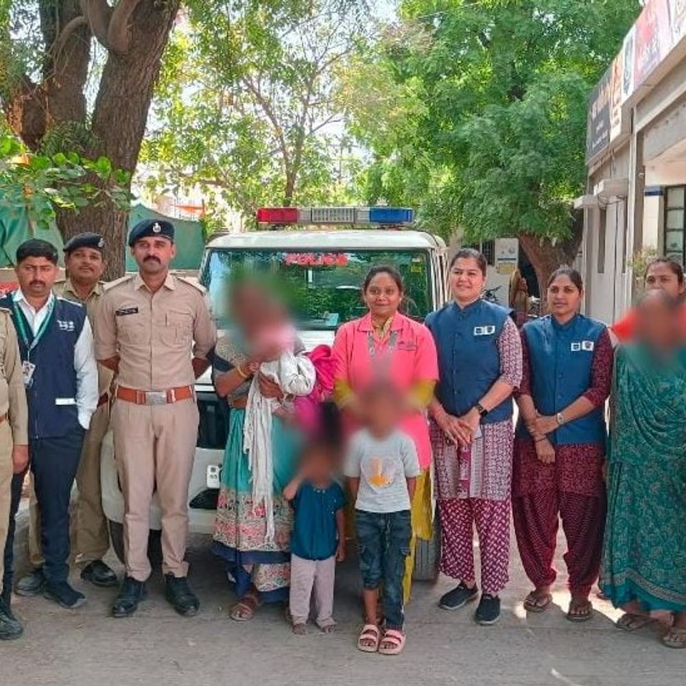 પતિએ પત્ની પાસેથી બાળક ઝૂંટવ્યું:181 અભયમ અને 112 ટીમે માતાને પરત અપાવ્યું