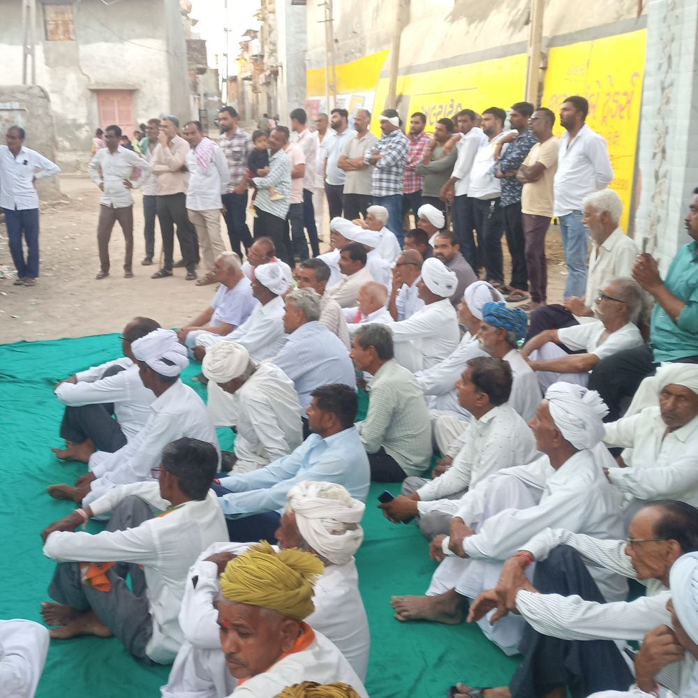 પાટણના ધારાસભ્ય કિરીટ પટેલે ચંદ્રુમાણામાં સભા સંબોધી:કોંગ્રેસના ઉમેદવારોને જીતાડવા અપીલ કરી