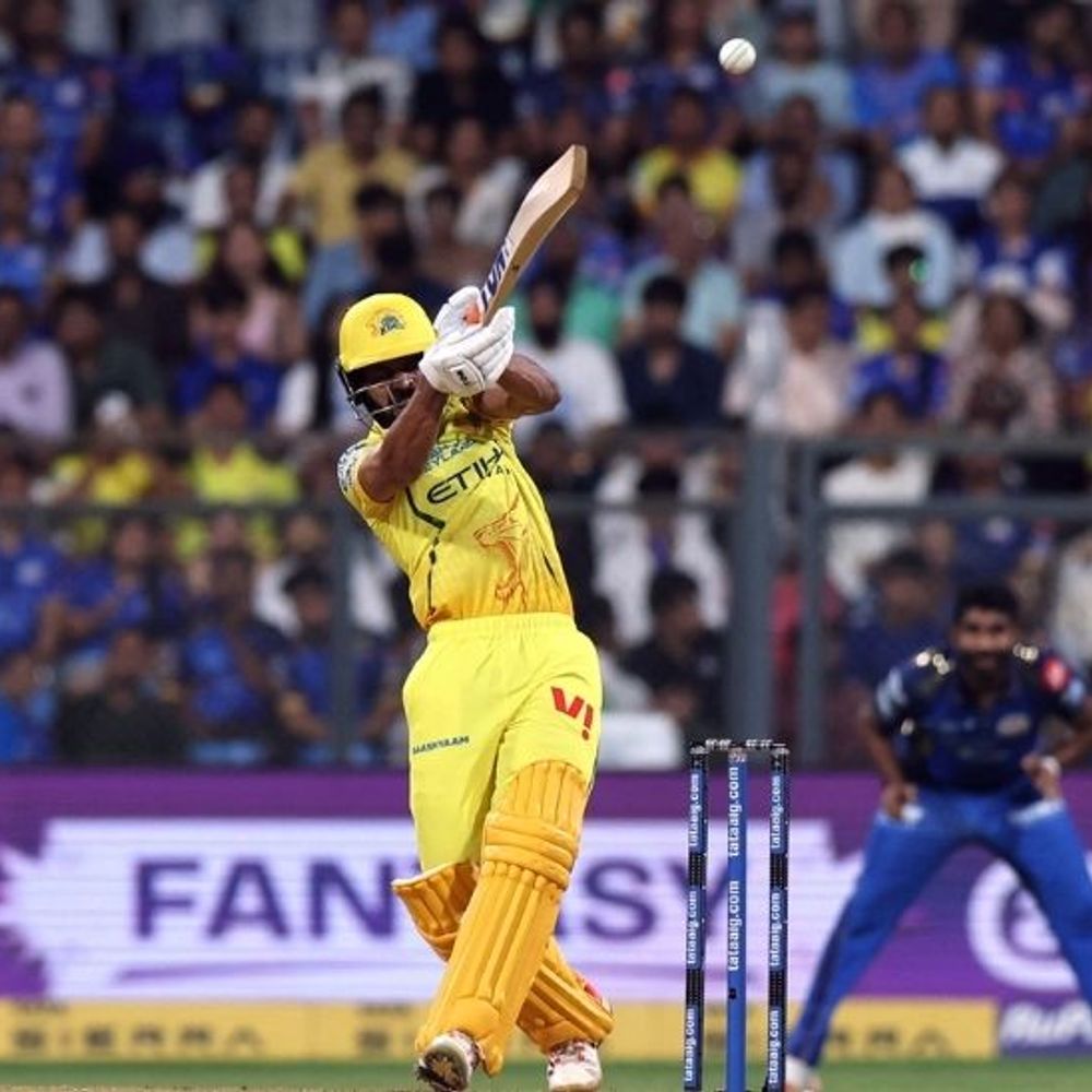 IPLમાં MI vs CSK:ચેન્નઈએ બીજી વિકેટ ગુમાવી, કેપ્ટન ઋતુરાજ પછી સરફરાઝ ખાન પણ આઉટ; બન્ને વિકેટ સ્પિનર્સને મળી
