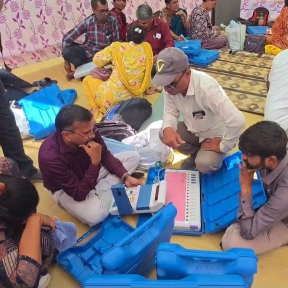 સુરેન્દ્રનગરમાં સ્થાનિક સ્વરાજ્યની ચૂંટણી માટે આજે મતદાન: 11.60 લાખથી વધુ મતદારો મતાધિકારનો ઉપયોગ કરશે.