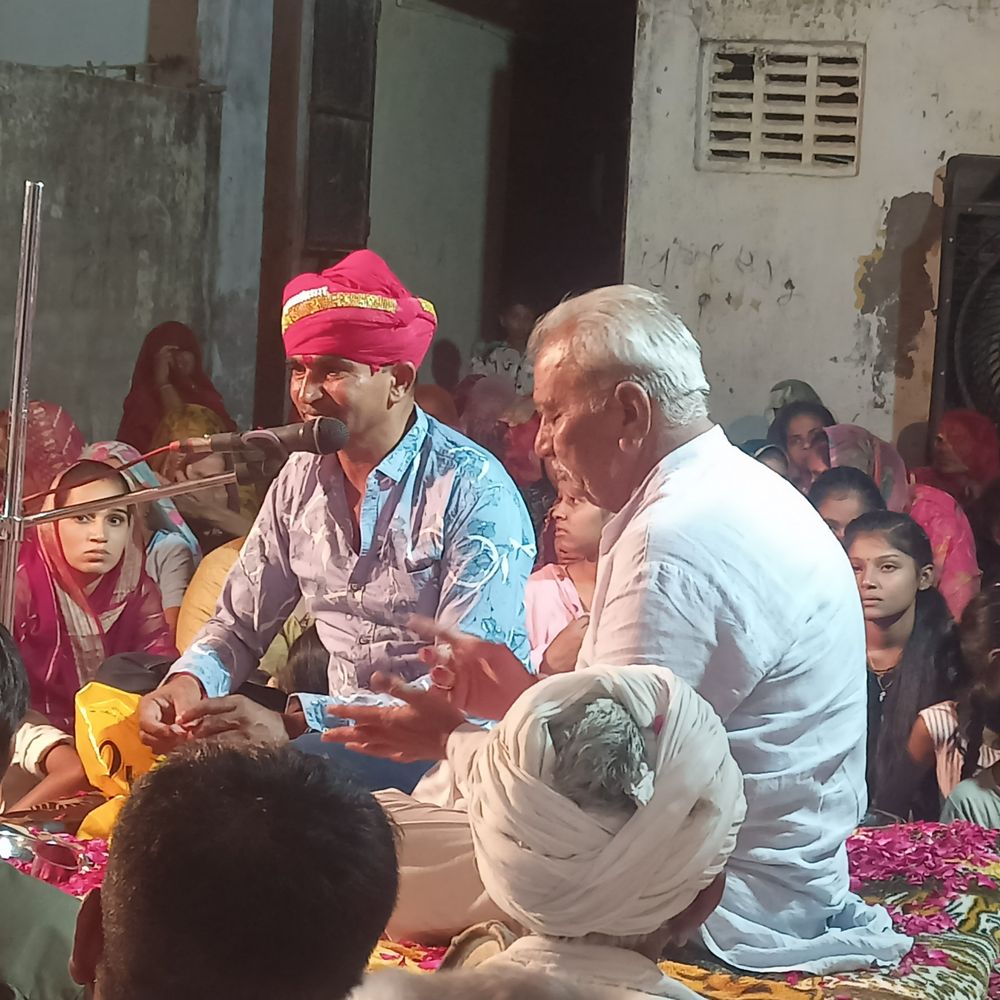 ચંદ્રુમાણામાં નાથબાઈ માતાની રમેલ યોજાઈ:બહારવટિયા સામે લડતા શહીદ થયેલા માતાજી શક્તિ સ્વરૂપે પૂજન કરાય છે