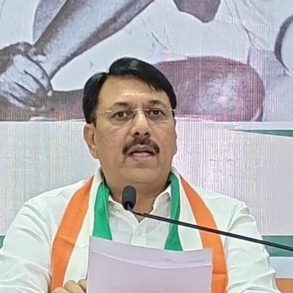 ભાજપ અને AAP લોકશાહીને નુકશાન પહોંચાડતી હોવાનો આક્ષેપ:કોંગ્રેસના મત તોડવા માટે AAPને ગુજરાતમાં લોન્ચ કરાઈ હોવાનો દાવો, પ્રદેશ પ્રમુખે કહ્યું- મત વેડફાય નહીં એનું ધ્યાન રાખજો