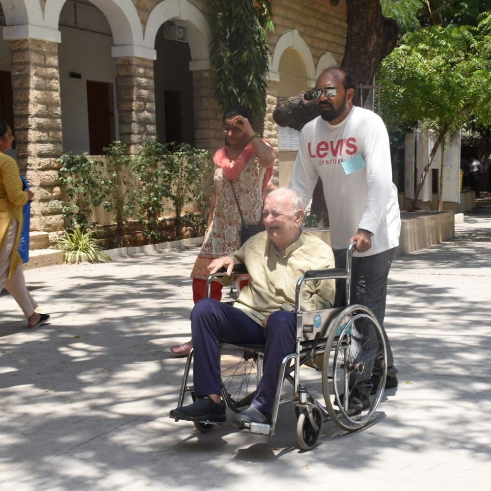 દેવભૂમિ દ્વારકા જિલ્લામાં વહેલી સવારથી મતદાન:મતદારોનો સારો પ્રતિસાદ, બપોરે 1 વાગ્યા સુધીમાં જિલ્લા પંચાયતનું 57.78 % મતદાન