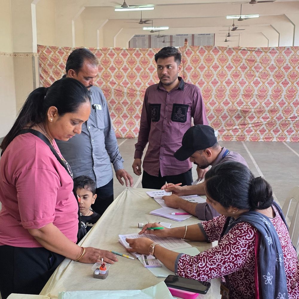 જામનગરમાં સ્થાનિક સ્વરાજની ચૂંટણીનું મતદાન શરૂ.